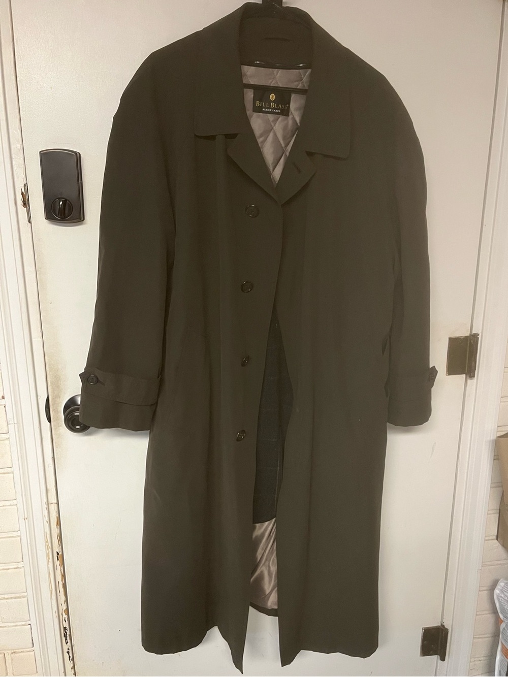 Vintage bill blass Olive Green Trench Coat with removable inner lining.